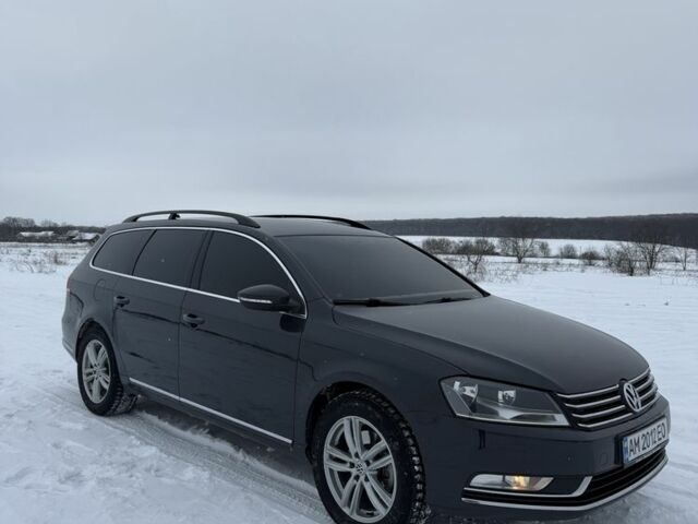 Серый Фольксваген Пассат, объемом двигателя 2 л и пробегом 285 тыс. км за 9700 $, фото 1 на Automoto.ua