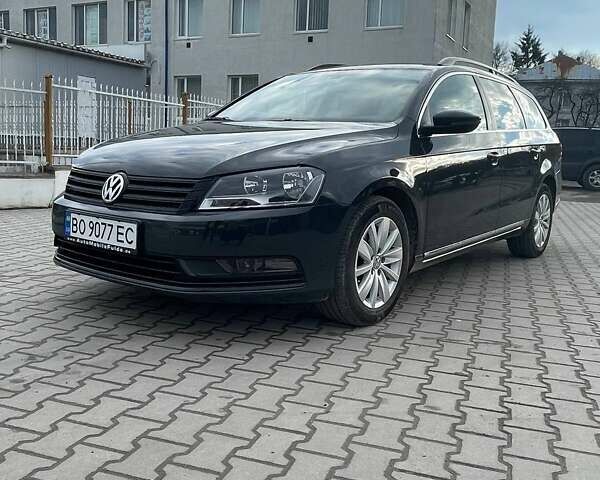 Серый Фольксваген Пассат, объемом двигателя 1.6 л и пробегом 250 тыс. км за 11000 $, фото 1 на Automoto.ua