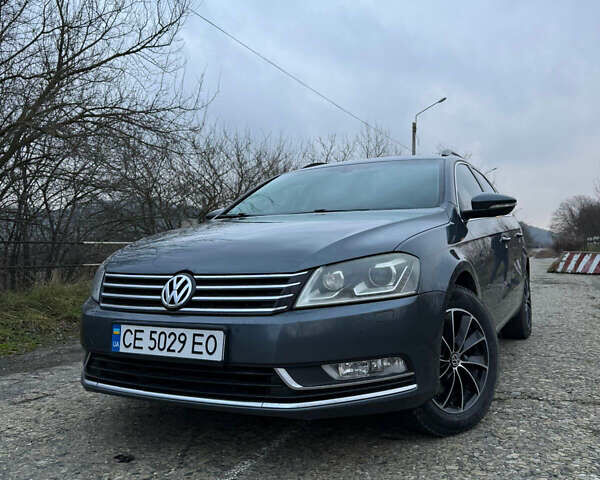 Серый Фольксваген Пассат, объемом двигателя 1.97 л и пробегом 281 тыс. км за 10000 $, фото 1 на Automoto.ua