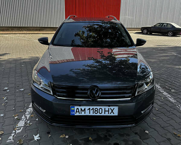 Фольксваген Пассат 2012 у Одесі на Automoto.ua Сірий Фольксваген Пассат, об'ємом двигуна 1.6 л та пробігом 206 тис. км за 10545 $, фото 1 на Automoto.ua