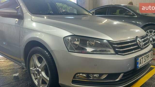 Серый Фольксваген Пассат, объемом двигателя 1.97 л и пробегом 210 тыс. км за 9700 $, фото 1 на Automoto.ua