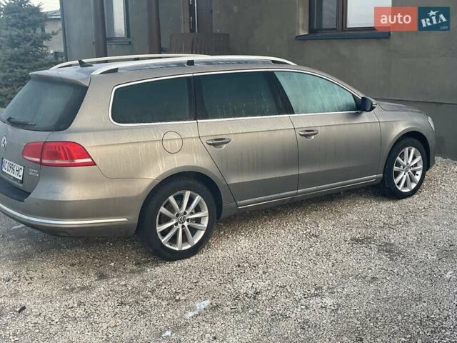 Сірий Фольксваген Пассат, об'ємом двигуна 2 л та пробігом 255 тис. км за 12400 $, фото 1 на Automoto.ua