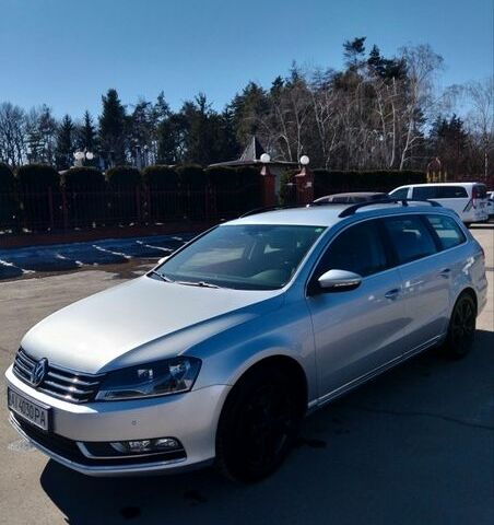 Сірий Фольксваген Пассат, об'ємом двигуна 1.6 л та пробігом 326 тис. км за 10500 $, фото 1 на Automoto.ua