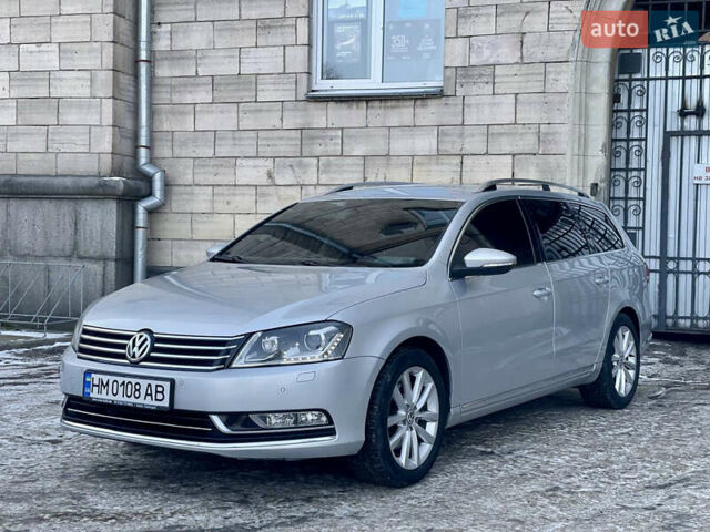 Серый Фольксваген Пассат, объемом двигателя 2 л и пробегом 282 тыс. км за 12000 $, фото 1 на Automoto.ua
