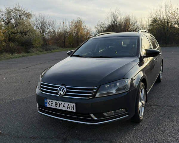 Сірий Фольксваген Пассат, об'ємом двигуна 2 л та пробігом 274 тис. км за 11500 $, фото 1 на Automoto.ua