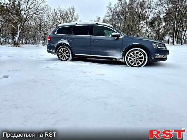 Сірий Фольксваген Пассат, об'ємом двигуна 2 л та пробігом 149 тис. км за 11900 $, фото 1 на Automoto.ua