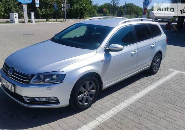 Сірий Фольксваген Пассат, об'ємом двигуна 1.39 л та пробігом 234 тис. км за 7400 $, фото 1 на Automoto.ua