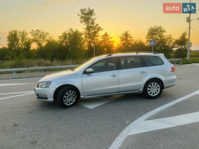 Сірий Фольксваген Пассат, об'ємом двигуна 2 л та пробігом 290 тис. км за 7700 $, фото 1 на Automoto.ua