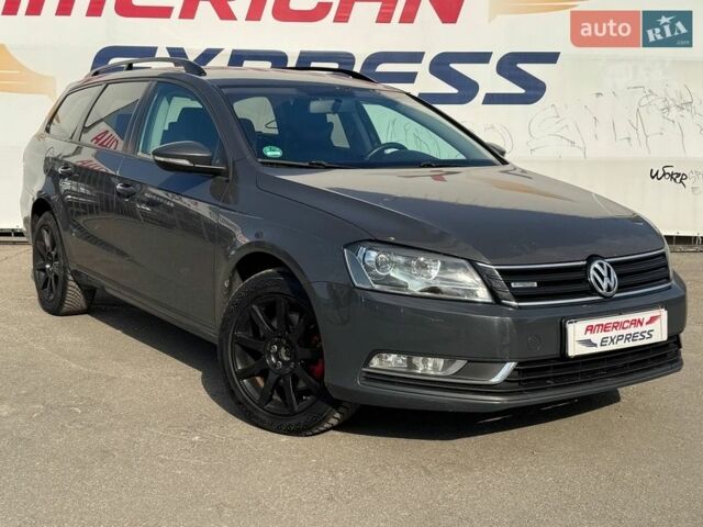 Сірий Фольксваген Пассат, об'ємом двигуна 1.6 л та пробігом 249 тис. км за 9390 $, фото 1 на Automoto.ua