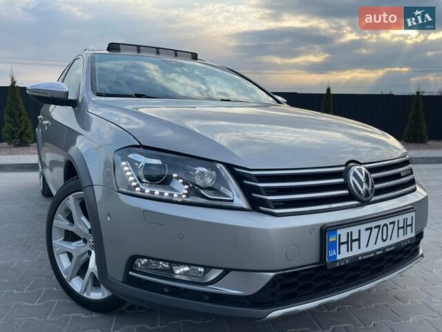Сірий Фольксваген Пассат, об'ємом двигуна 2 л та пробігом 277 тис. км за 13900 $, фото 1 на Automoto.ua