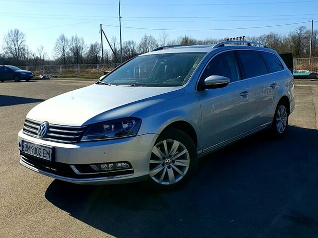 Серый Фольксваген Пассат, объемом двигателя 1.6 л и пробегом 306 тыс. км за 10200 $, фото 1 на Automoto.ua