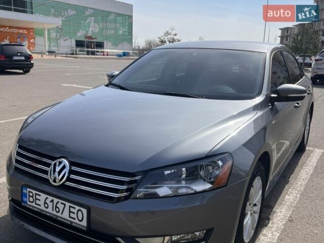 Серый Фольксваген Пассат, объемом двигателя 1.8 л и пробегом 148 тыс. км за 11200 $, фото 1 на Automoto.ua