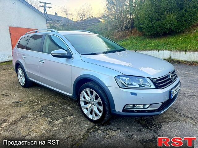 Сірий Фольксваген Пассат, об'ємом двигуна 2 л та пробігом 258 тис. км за 12900 $, фото 1 на Automoto.ua