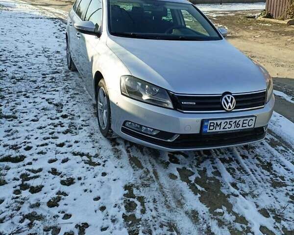 Серый Фольксваген Пассат, объемом двигателя 1.6 л и пробегом 275 тыс. км за 11000 $, фото 1 на Automoto.ua