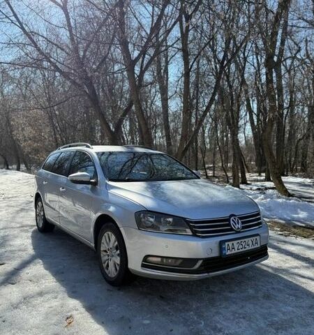 Сірий Фольксваген Пассат, об'ємом двигуна 1.6 л та пробігом 337 тис. км за 8800 $, фото 1 на Automoto.ua