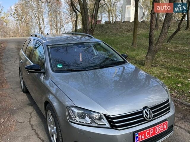 Серый Фольксваген Пассат, объемом двигателя 2 л и пробегом 266 тыс. км за 11800 $, фото 1 на Automoto.ua