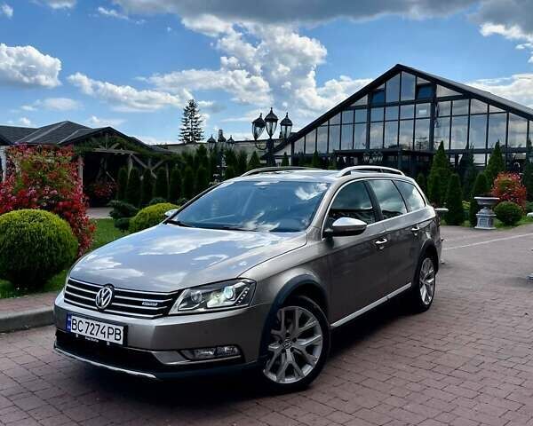 Сірий Фольксваген Пассат, об'ємом двигуна 2 л та пробігом 320 тис. км за 13999 $, фото 1 на Automoto.ua