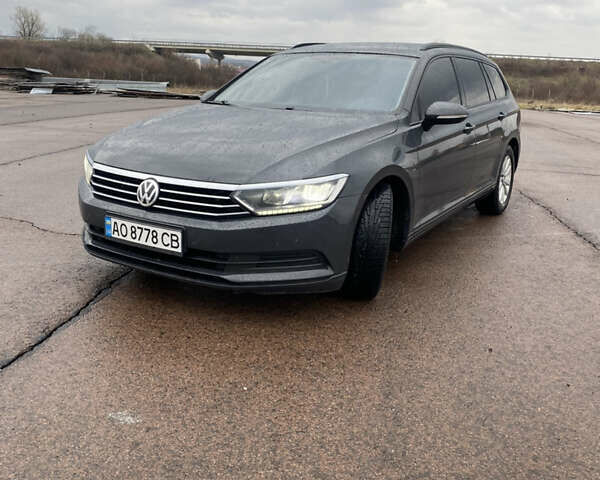 Сірий Фольксваген Пассат, об'ємом двигуна 2 л та пробігом 310 тис. км за 13000 $, фото 1 на Automoto.ua
