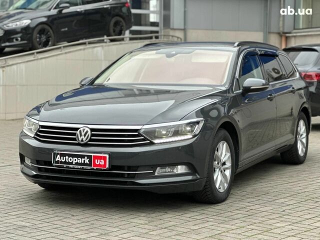 Серый Фольксваген Пассат, объемом двигателя 2 л и пробегом 283 тыс. км за 14990 $, фото 1 на Automoto.ua