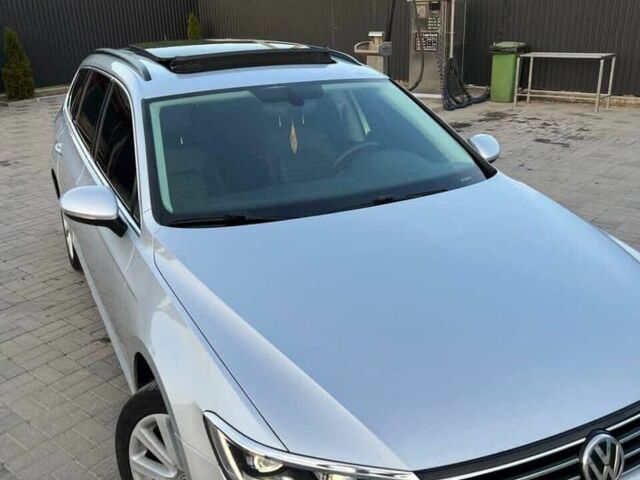 Серый Фольксваген Пассат, объемом двигателя 2 л и пробегом 250 тыс. км за 14500 $, фото 1 на Automoto.ua