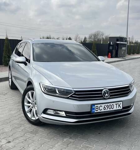 Серый Фольксваген Пассат, объемом двигателя 1.6 л и пробегом 295 тыс. км за 13200 $, фото 1 на Automoto.ua