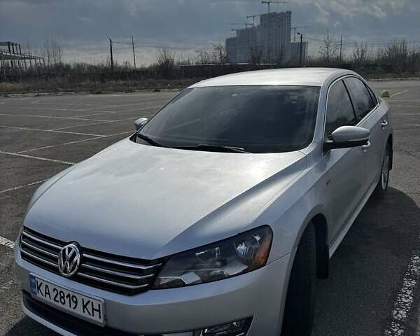 Серый Фольксваген Пассат, объемом двигателя 1.8 л и пробегом 172 тыс. км за 9800 $, фото 1 на Automoto.ua