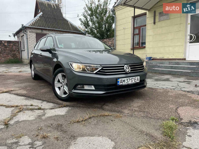 Сірий Фольксваген Пассат, об'ємом двигуна 1.97 л та пробігом 170 тис. км за 15000 $, фото 1 на Automoto.ua