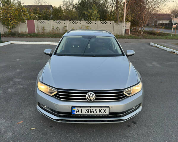 Серый Фольксваген Пассат, объемом двигателя 2 л и пробегом 425 тыс. км за 11500 $, фото 1 на Automoto.ua