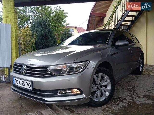 Сірий Фольксваген Пассат, об'ємом двигуна 1.6 л та пробігом 258 тис. км за 12500 $, фото 1 на Automoto.ua