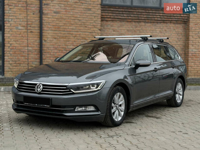 Серый Фольксваген Пассат, объемом двигателя 1.97 л и пробегом 299 тыс. км за 14900 $, фото 1 на Automoto.ua