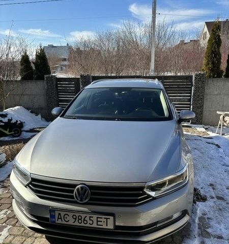 Серый Фольксваген Пассат, объемом двигателя 1.6 л и пробегом 240 тыс. км за 13900 $, фото 1 на Automoto.ua