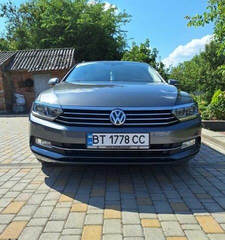 Серый Фольксваген Пассат, объемом двигателя 1.97 л и пробегом 190 тыс. км за 13800 $, фото 1 на Automoto.ua