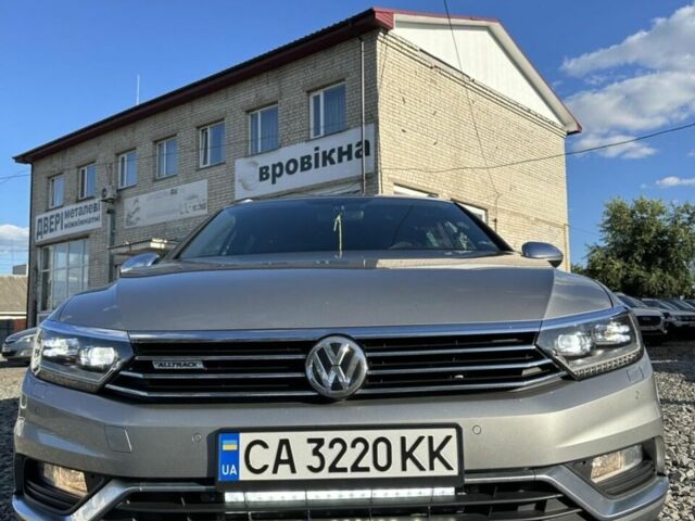 Серый Фольксваген Пассат, объемом двигателя 1.97 л и пробегом 242 тыс. км за 20200 $, фото 1 на Automoto.ua