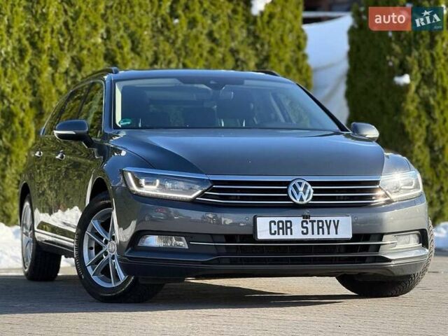 Сірий Фольксваген Пассат, об'ємом двигуна 2 л та пробігом 195 тис. км за 16999 $, фото 1 на Automoto.ua
