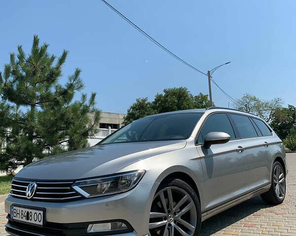Серый Фольксваген Пассат, объемом двигателя 2 л и пробегом 196 тыс. км за 12500 $, фото 1 на Automoto.ua