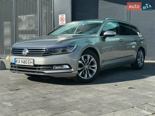 Сірий Фольксваген Пассат, об'ємом двигуна 1.6 л та пробігом 264 тис. км за 15800 $, фото 1 на Automoto.ua
