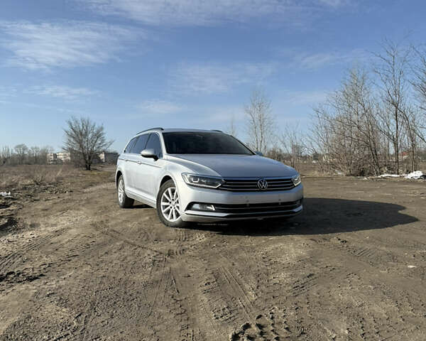 Серый Фольксваген Пассат, объемом двигателя 1.97 л и пробегом 270 тыс. км за 12999 $, фото 1 на Automoto.ua