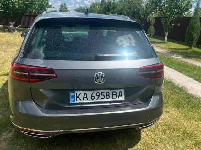 Сірий Фольксваген Пассат, об'ємом двигуна 1.97 л та пробігом 330 тис. км за 18500 $, фото 1 на Automoto.ua