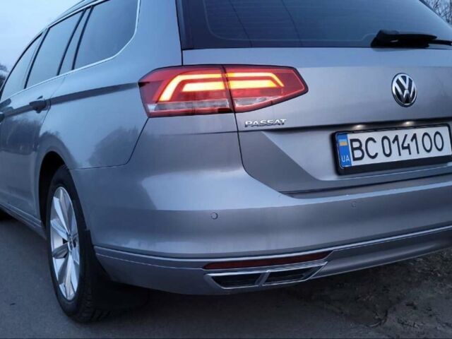 Сірий Фольксваген Пассат, об'ємом двигуна 2 л та пробігом 230 тис. км за 16300 $, фото 1 на Automoto.ua