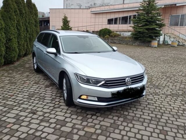 Серый Фольксваген Пассат, объемом двигателя 2 л и пробегом 270 тыс. км за 12000 $, фото 1 на Automoto.ua