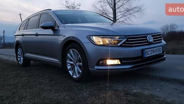 Серый Фольксваген Пассат, объемом двигателя 2 л и пробегом 230 тыс. км за 16300 $, фото 1 на Automoto.ua