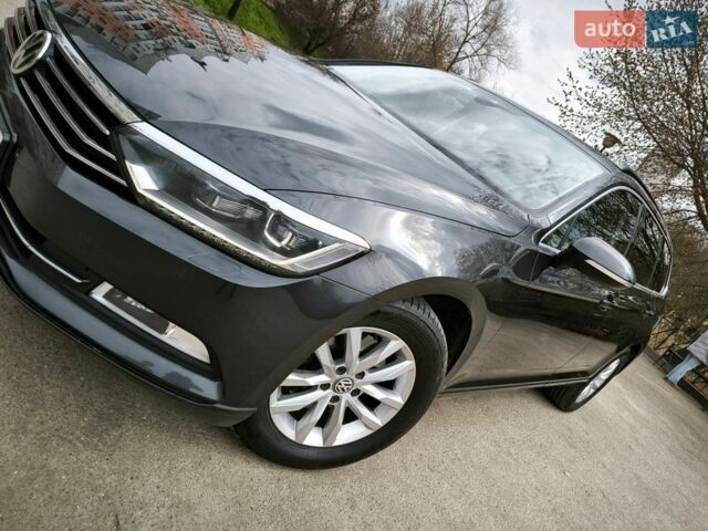 Серый Фольксваген Пассат, объемом двигателя 1.97 л и пробегом 258 тыс. км за 20500 $, фото 1 на Automoto.ua