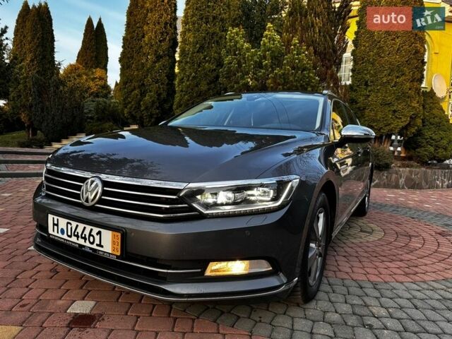 Серый Фольксваген Пассат, объемом двигателя 2 л и пробегом 236 тыс. км за 15500 $, фото 1 на Automoto.ua