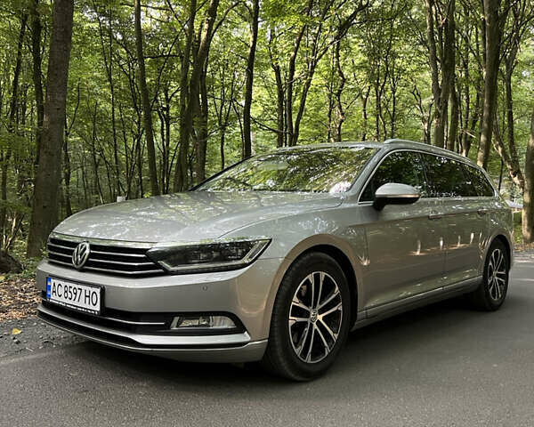 Серый Фольксваген Пассат, объемом двигателя 1.97 л и пробегом 270 тыс. км за 18000 $, фото 1 на Automoto.ua