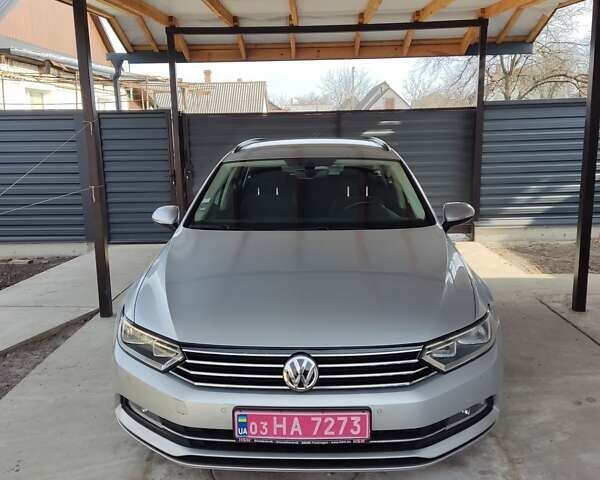 Серый Фольксваген Пассат, объемом двигателя 2 л и пробегом 309 тыс. км за 16500 $, фото 1 на Automoto.ua