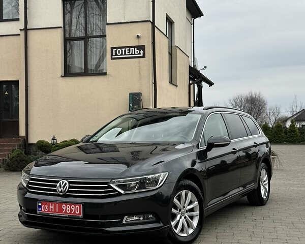 Сірий Фольксваген Пассат, об'ємом двигуна 2 л та пробігом 189 тис. км за 17300 $, фото 1 на Automoto.ua