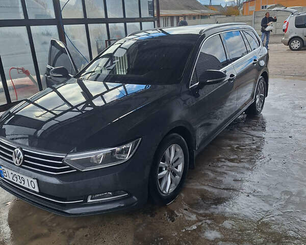 Серый Фольксваген Пассат, объемом двигателя 2 л и пробегом 280 тыс. км за 15999 $, фото 1 на Automoto.ua