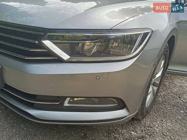 Серый Фольксваген Пассат, объемом двигателя 2 л и пробегом 315 тыс. км за 15500 $, фото 1 на Automoto.ua