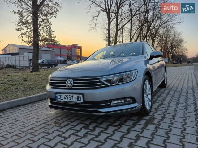 Серый Фольксваген Пассат, объемом двигателя 1.6 л и пробегом 373 тыс. км за 15177 $, фото 1 на Automoto.ua