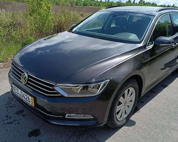 Сірий Фольксваген Пассат, об'ємом двигуна 1.97 л та пробігом 299 тис. км за 15750 $, фото 1 на Automoto.ua